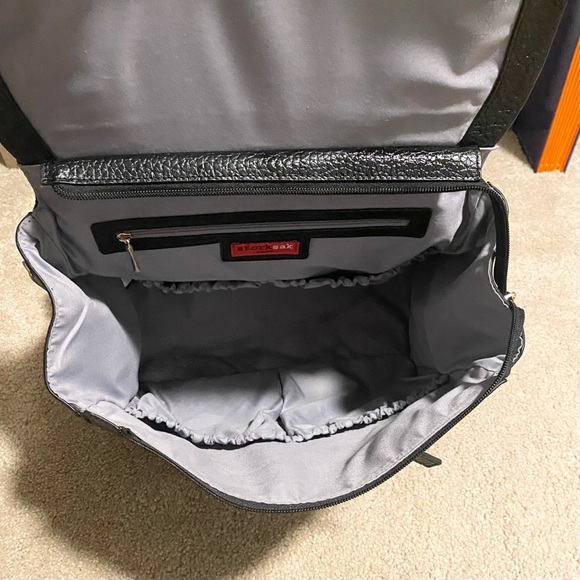 Storksak Black Leather Diaper Bag - Picture 5 of 6